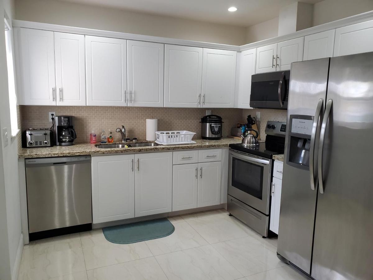 Miami-Airport Oasis Vip Houseヴィラ エクステリア 写真
