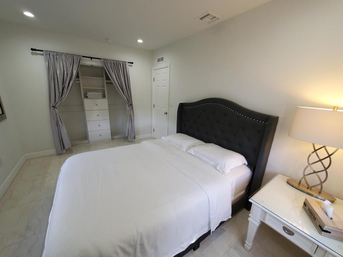 Miami-Airport Oasis Vip Houseヴィラ エクステリア 写真