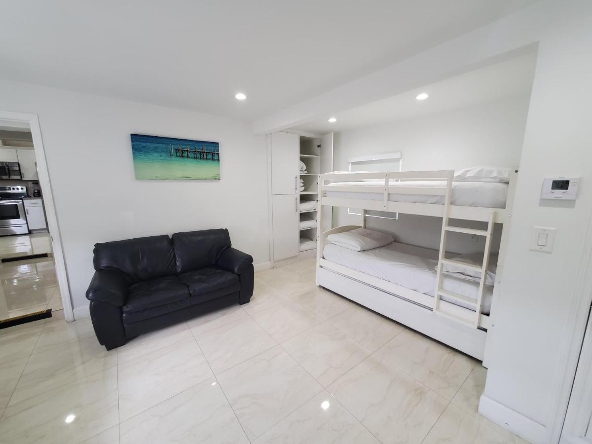 Miami-Airport Oasis Vip Houseヴィラ エクステリア 写真