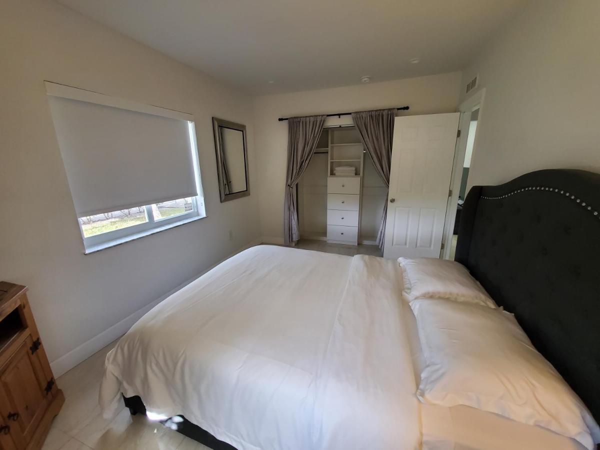 Miami-Airport Oasis Vip Houseヴィラ エクステリア 写真